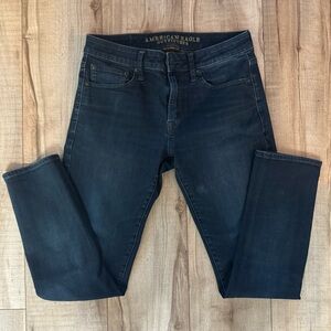American Eagle Outfitters Men's Dark Blue Jeans